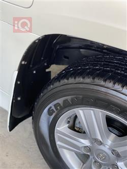 تۆیۆتا لاند کروزەر